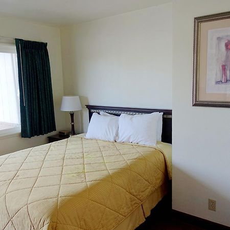 Discovery Inn - Eureka Luaran gambar