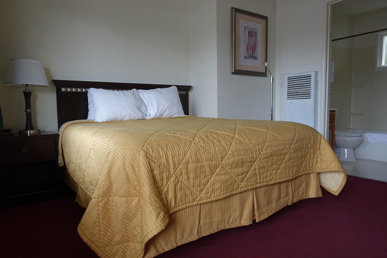 Discovery Inn - Eureka Luaran gambar