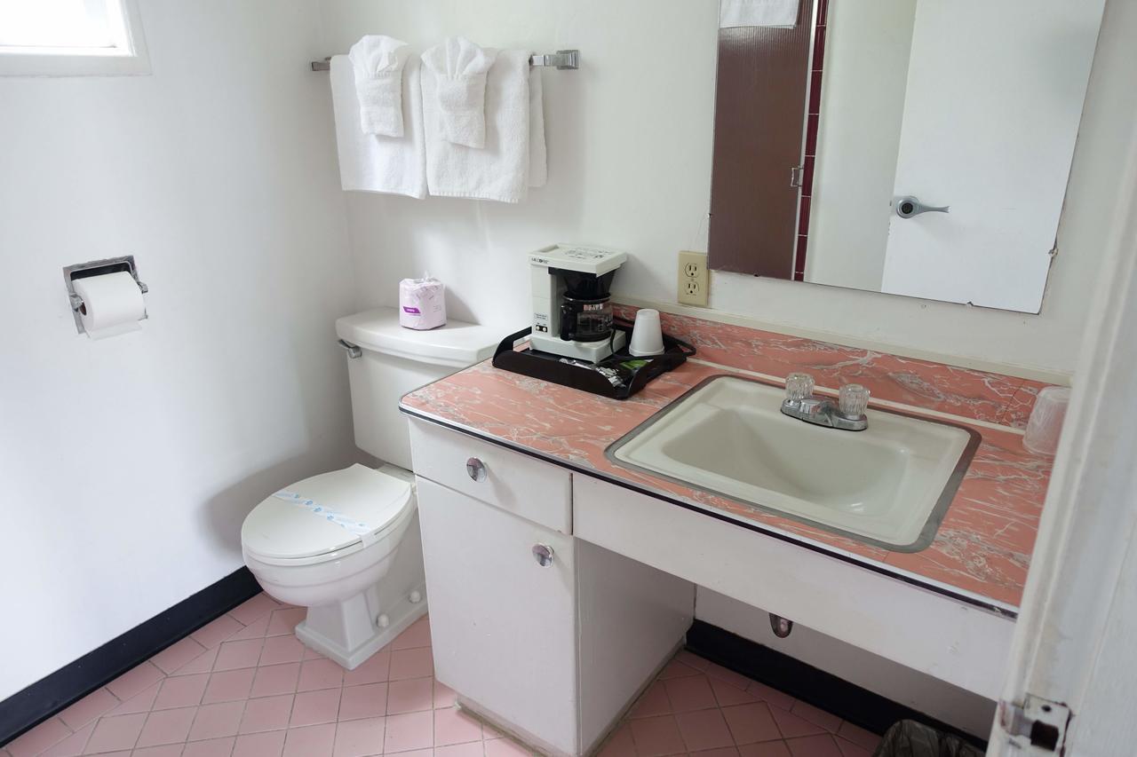 Discovery Inn - Eureka Luaran gambar