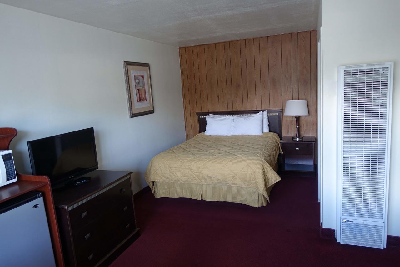 Discovery Inn - Eureka Luaran gambar