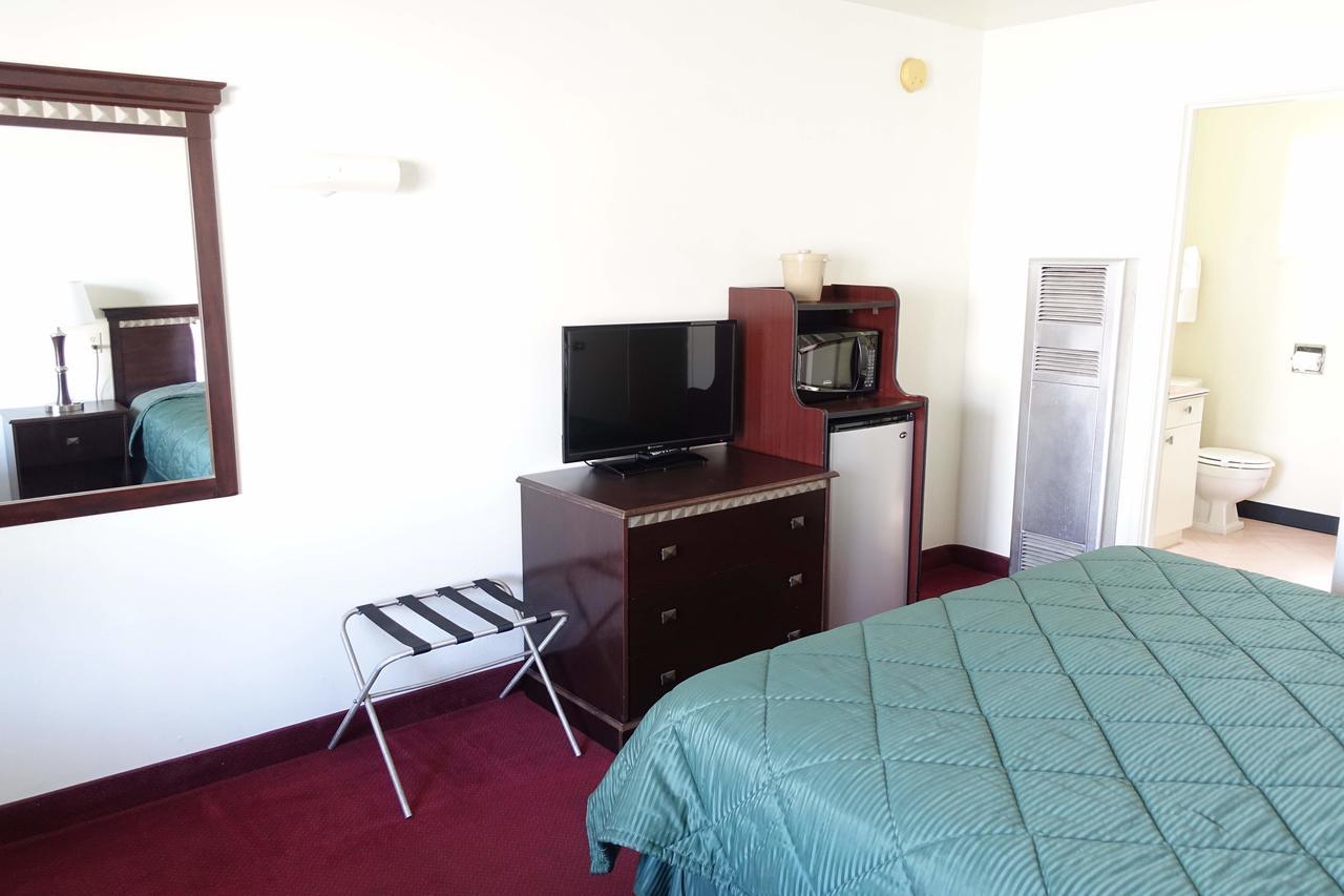 Discovery Inn - Eureka Luaran gambar